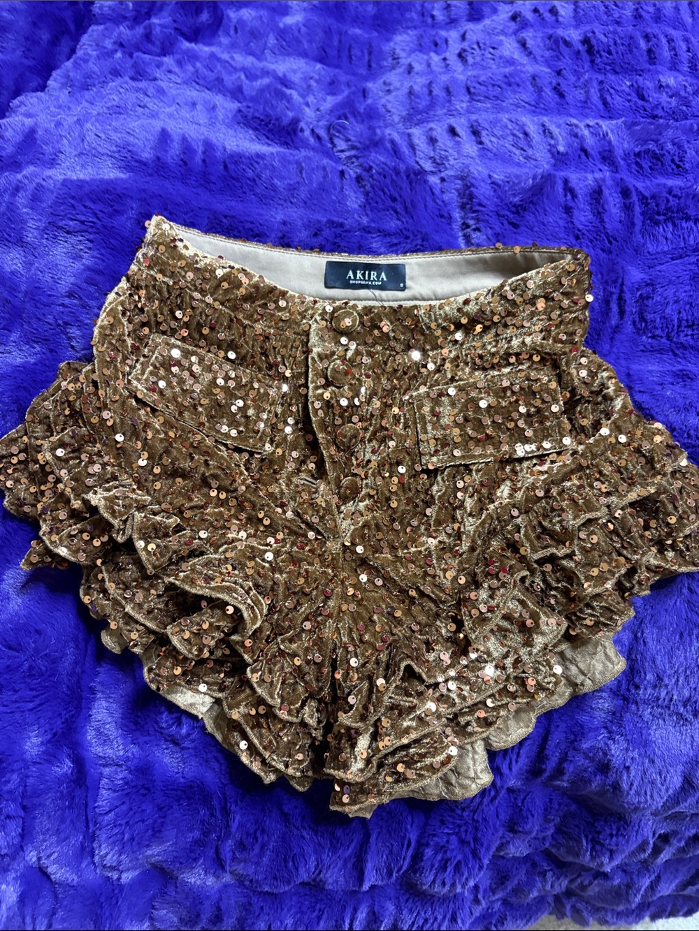 AKIRA Bronze Sequin Ruffle Velvet Shorts. Size s NWT